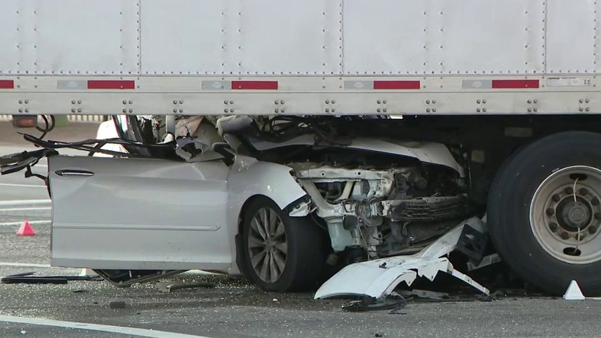 Driver killed after crashing into semi-truck in west Phoenix