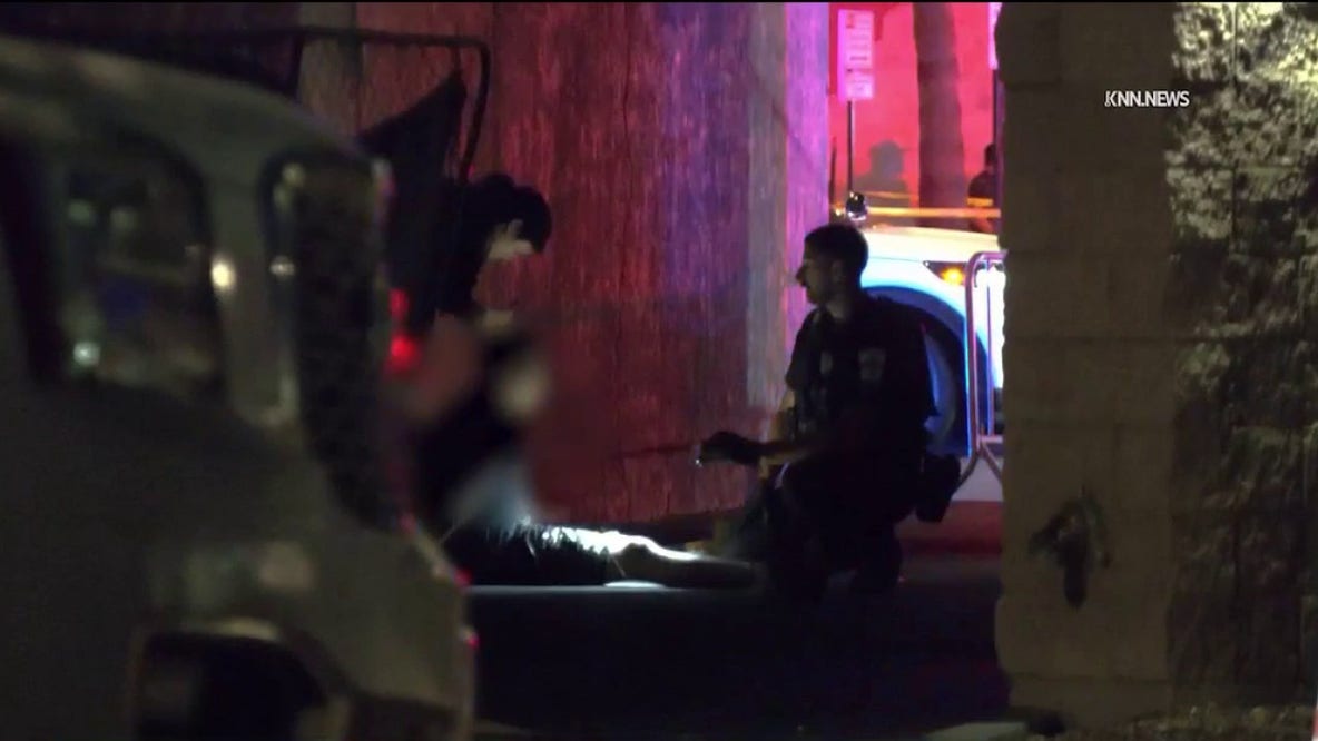 Overnight shooting near Scottsdale Fashion Square leaves 2 injured, 1 detained
