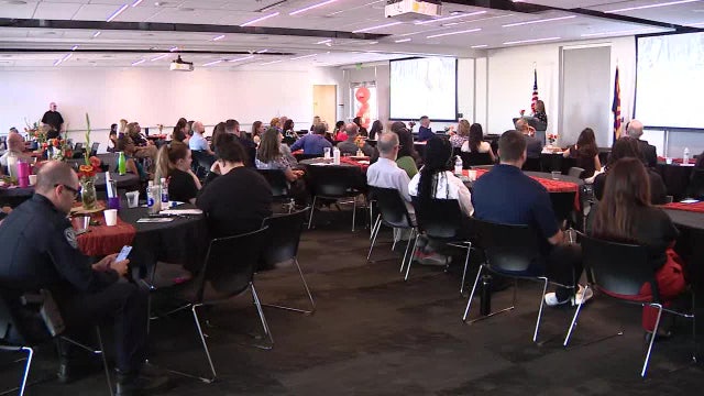 Teen violence: Phoenix area leaders, families meet to combat problem