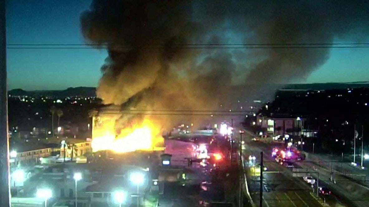 Massive fire breaks out near I-17 in north Phoenix