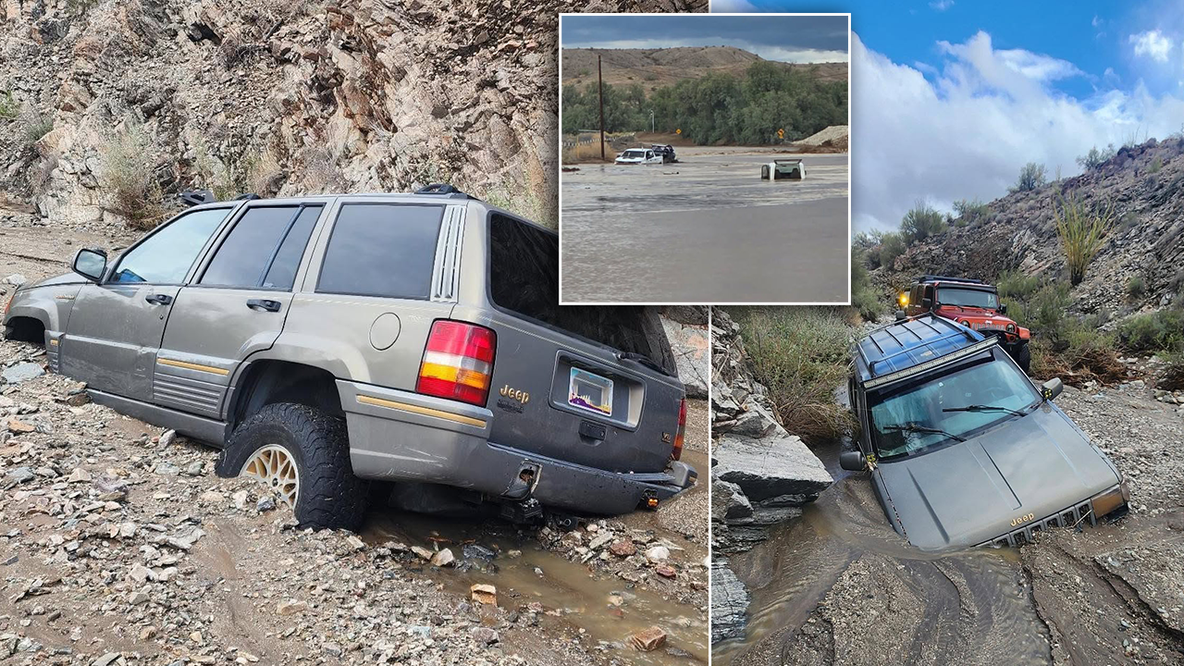 Raging Arizona flash floods sweep cars away, strand 8 motorists in back-to-back desert rescues