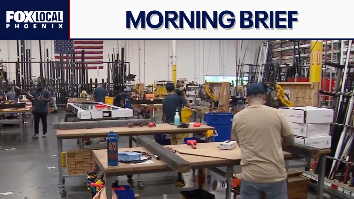 AZ company gives formerly incarcerated a second chance; modern voice of Bugs Bunny dies l Morning News Brief
