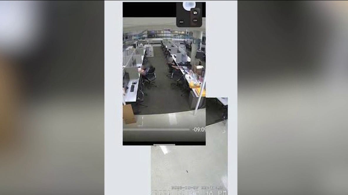 Maricopa County responds to late-night staff photos at tabulation center