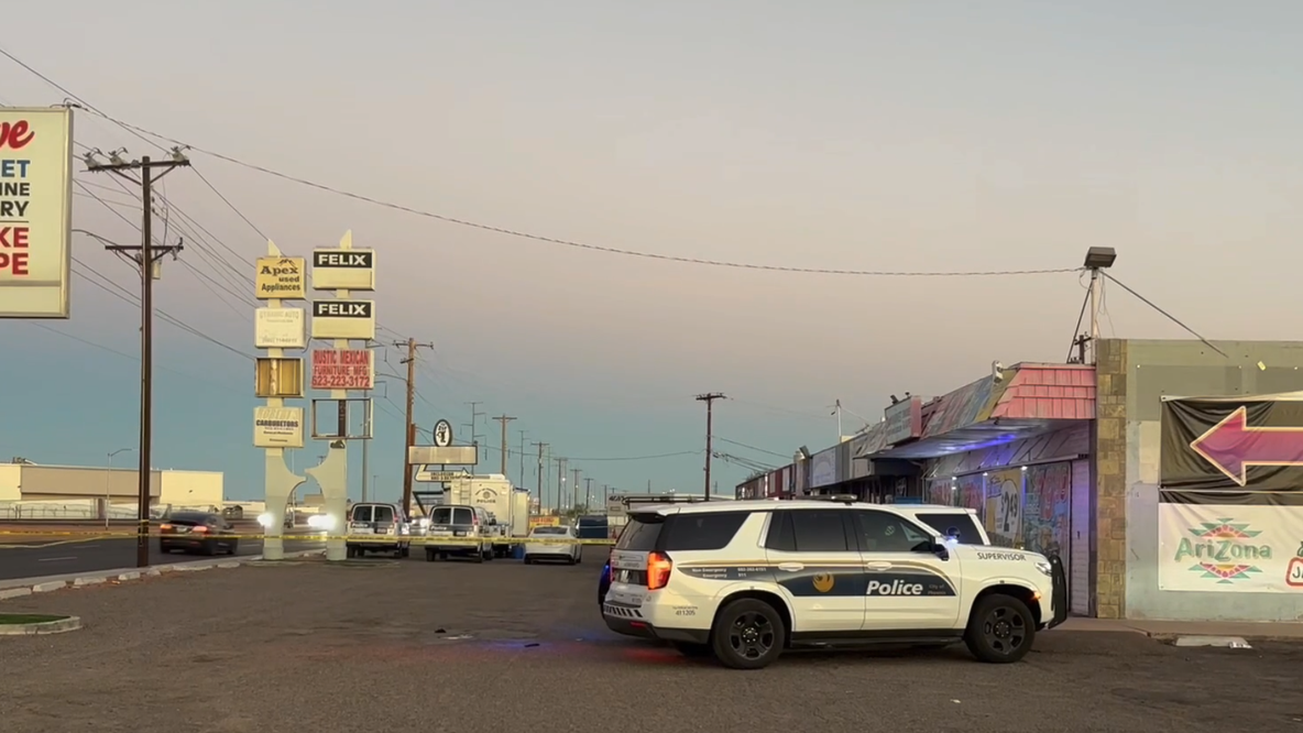 Parking lot fight turns deadly in Phoenix as police hunt down suspected killer at his home