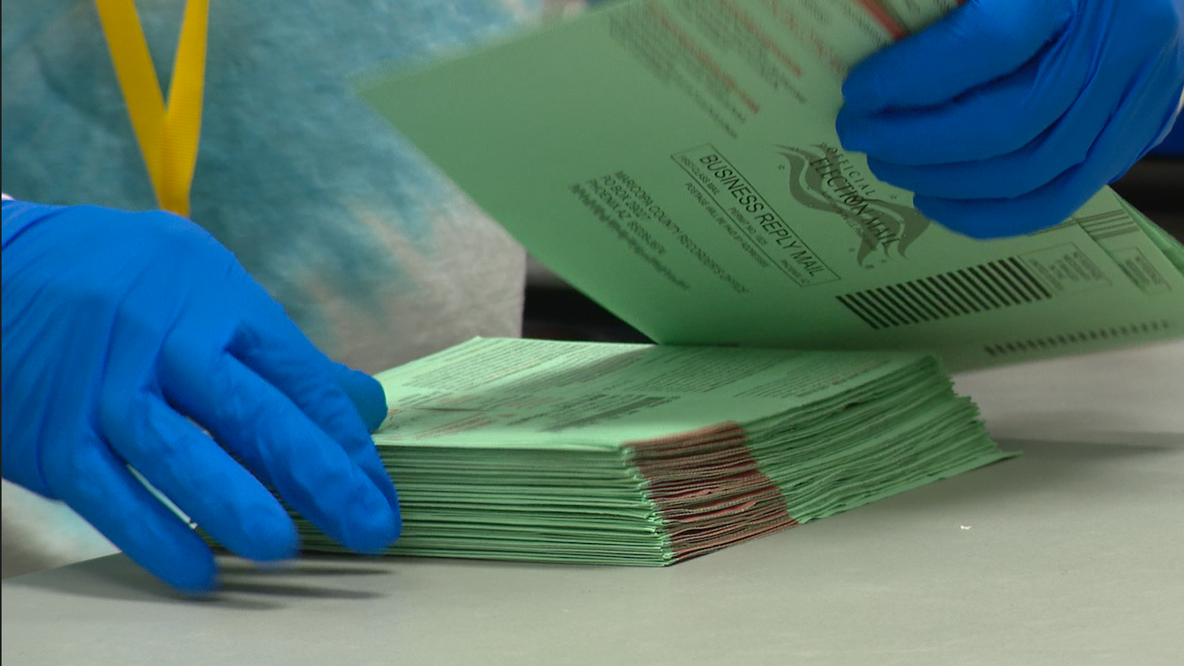 Maricopa County tabulating thousands of early ballots two weeks before Election Day