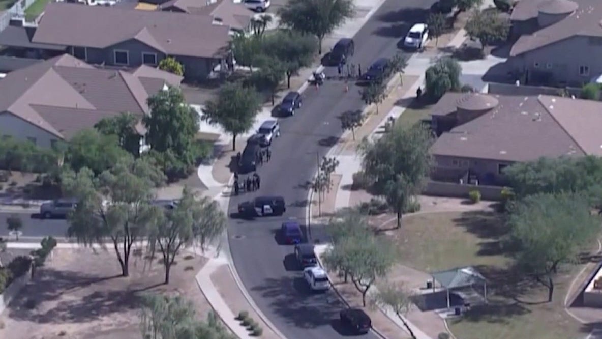 Boy dies after being hit by car in Queen Creek driveway
