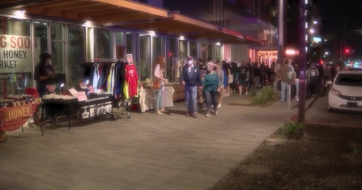 First Fridays on Phoenix's Roosevelt Row returns with new pilot program for vendors