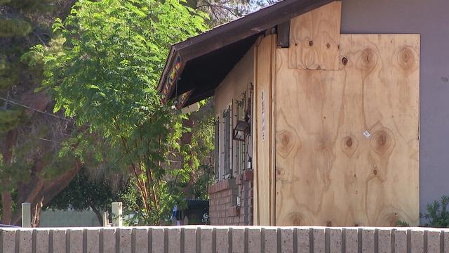 Driver arrested for extreme DUI after crashing truck into Tempe house, injuring resident, police say