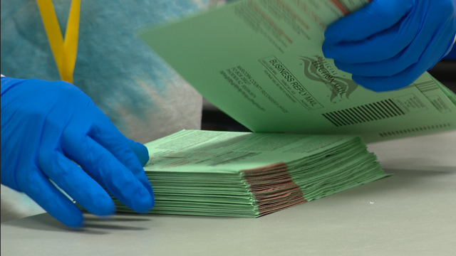 Maricopa County tabulating thousands of early ballots two weeks before Election Day