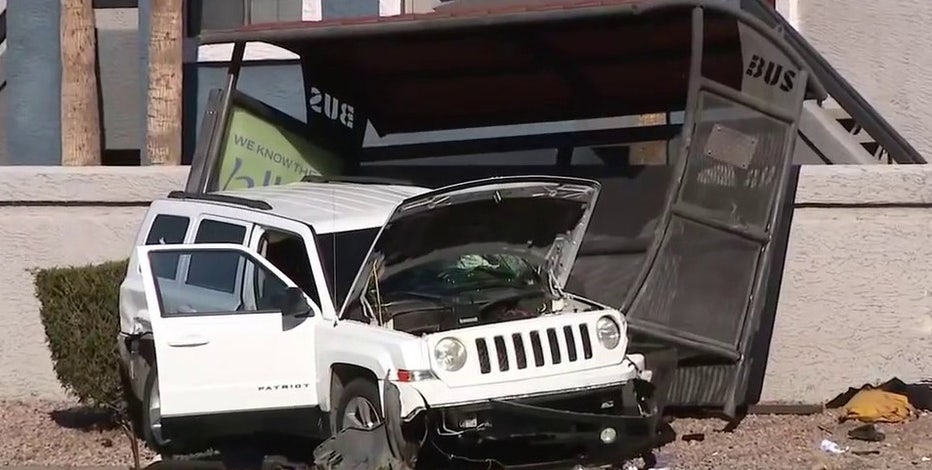 Teens among 4 critically hurt in Phoenix bus stop crash