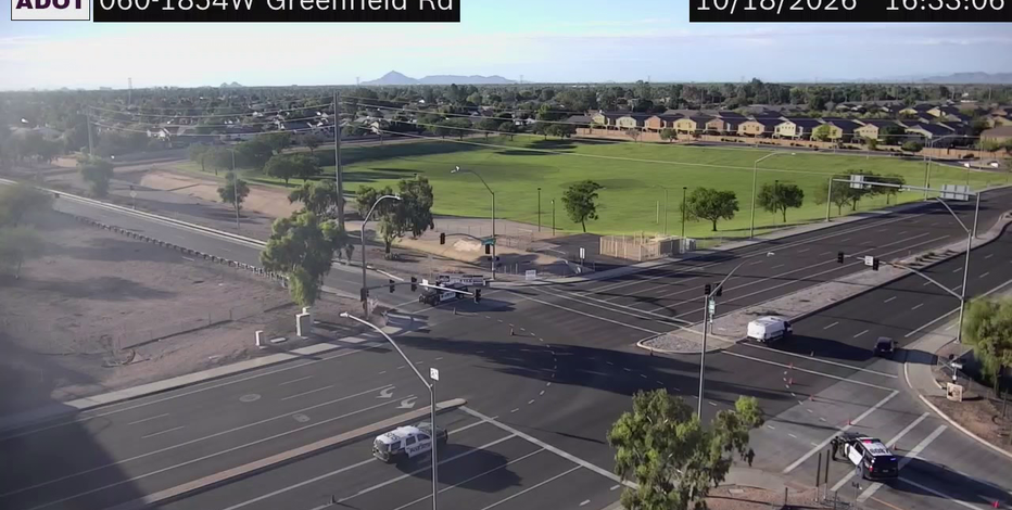 Man drives himself to hospital after alleged shooting involving two vehicles in Mesa