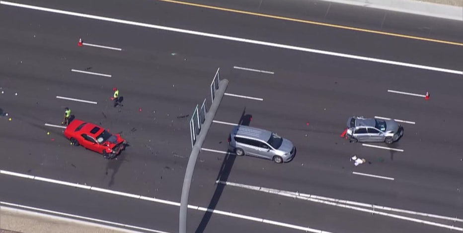 Four-year-old boy dead after 3-car crash on I-10 in Phoenix