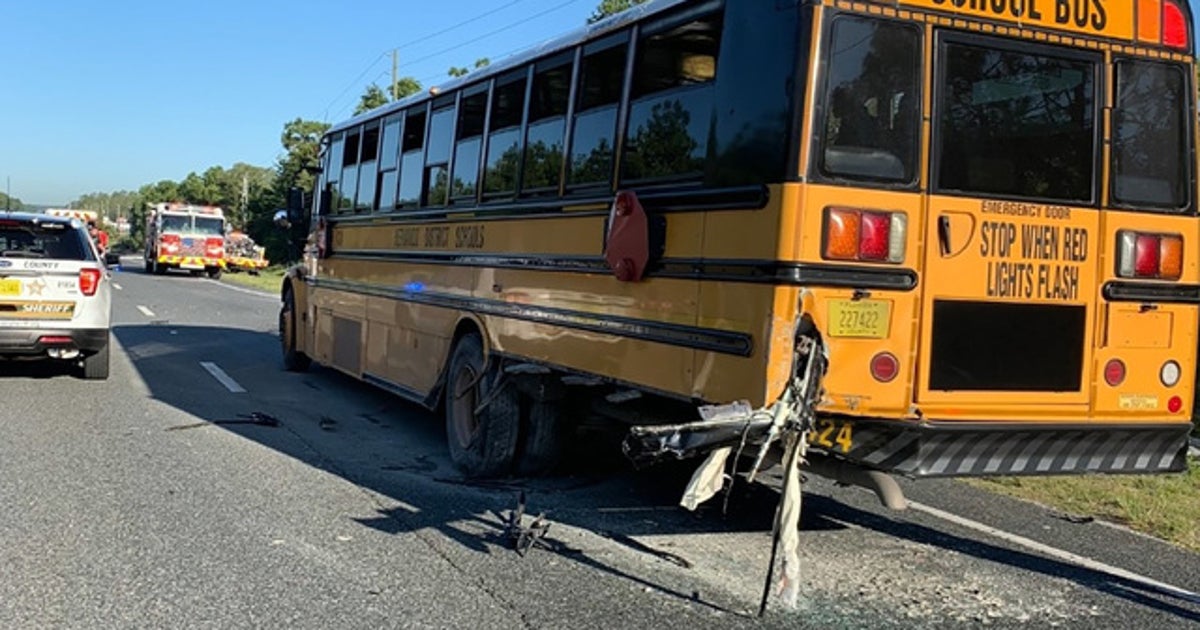 No students injured in Hernando bus crash | FOX 13 Tampa Bay