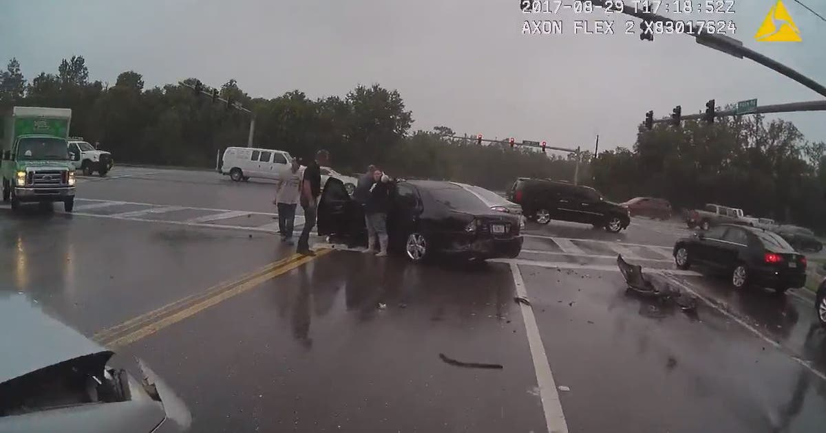 Body camera video shows deputies injured in crash | FOX 13 Tampa Bay