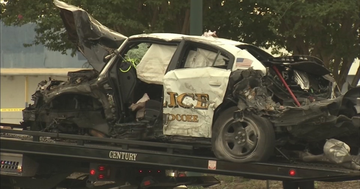Officer cited in crash that injured woman | FOX 13 Tampa Bay