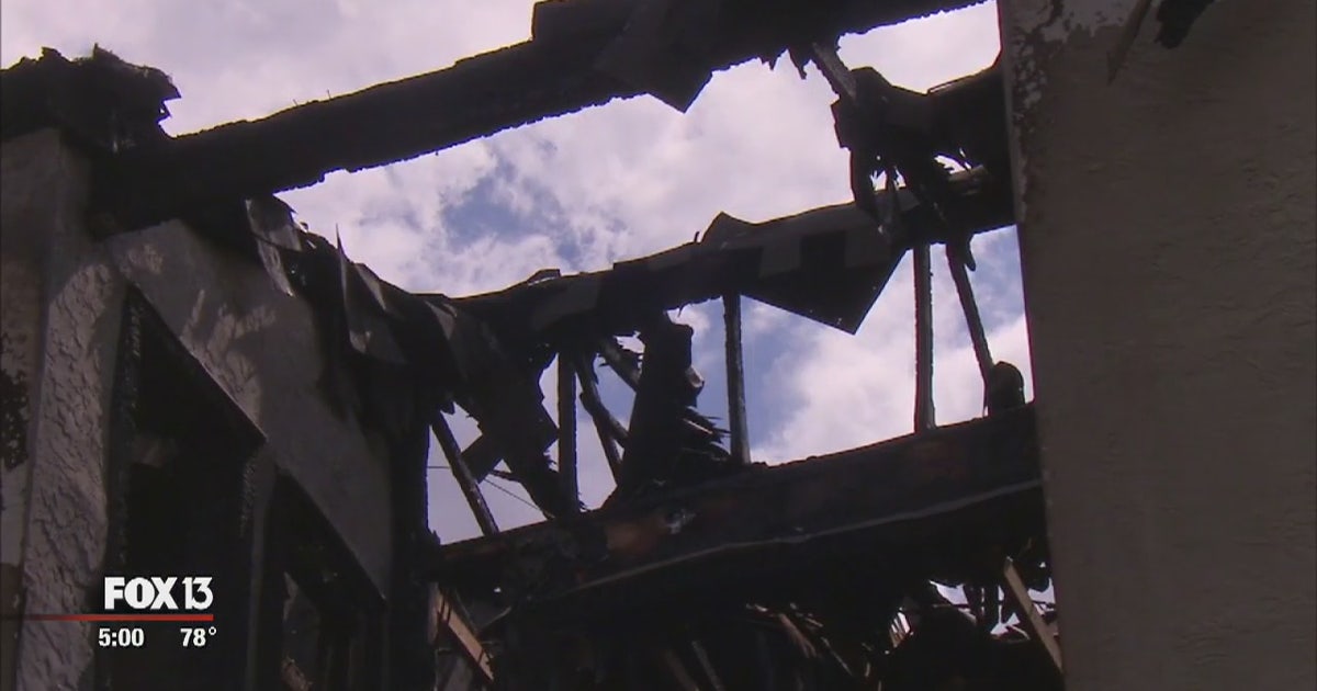Neighbors help others escape overnight apartment fire | FOX 13 Tampa Bay