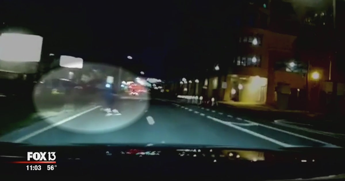 Video shows driver narrowly avoid hitting pedestrian in Tampa | FOX 13 ...