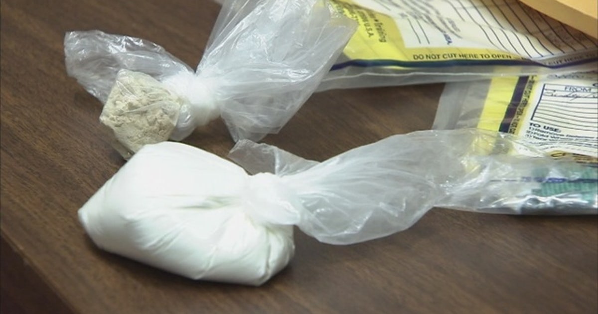 Newborn's dad sold heroin in hospital maternity ward, police say | FOX ...