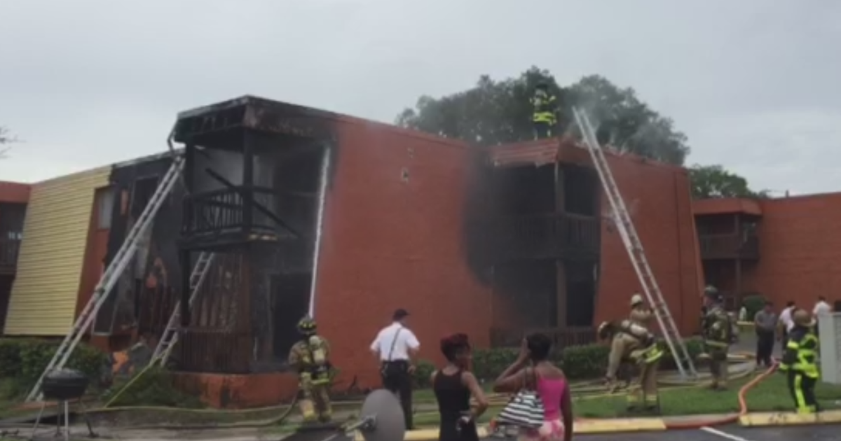 Apartment complex fire leaves several displaced | FOX 13 Tampa Bay