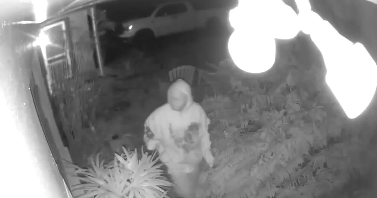 Largo police searching for man seen peeking into resident's bedroom ...
