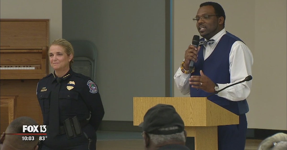 Sarasota police and NAACP hold community meeting | FOX 13 Tampa Bay