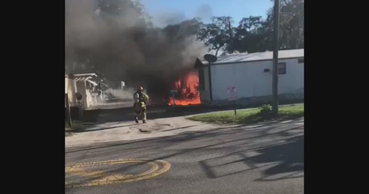 Man dies in Tampa mobile home fire | FOX 13 Tampa Bay