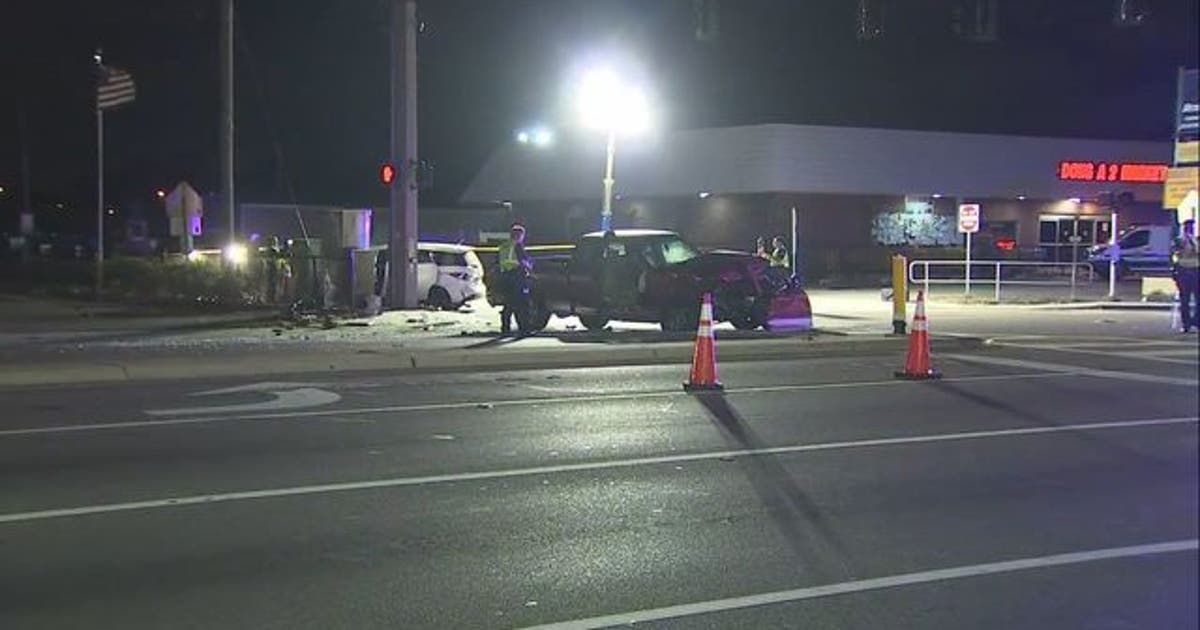 17-year-old dies in fatal Pinellas Park crash | FOX 13 Tampa Bay