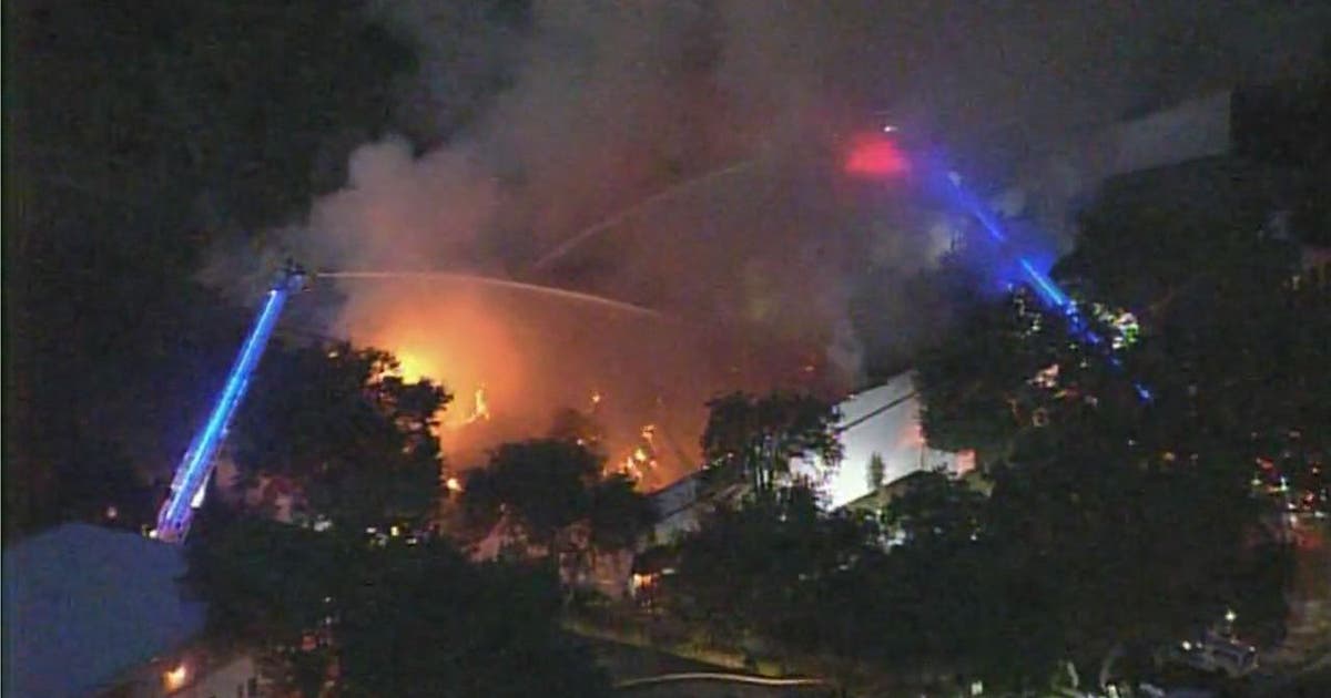 Crews fight 2-alarm fire at Bay area business | FOX 13 Tampa Bay