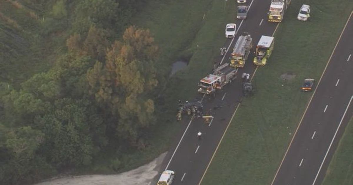 Fatal crash closed lanes of U.S. Highway 41 | FOX 13 Tampa Bay