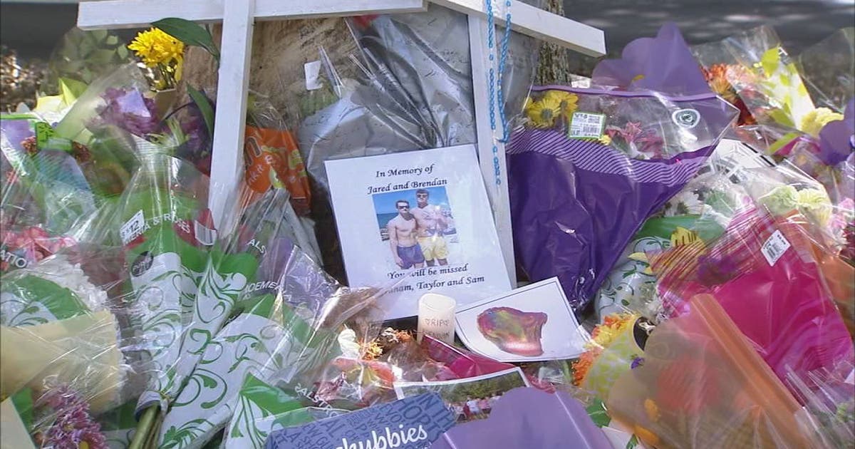 Manatee students remember two teens killed in crash | FOX 13 Tampa Bay
