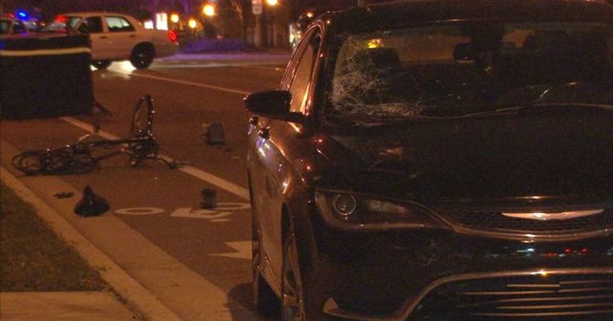 Bicyclist dies following traffic crash | FOX 13 Tampa Bay