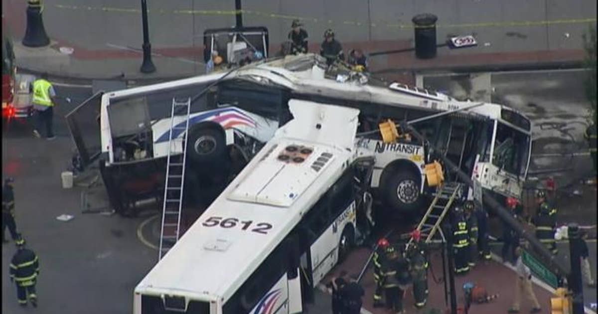 2 dead in horrific NJ Transit bus crash | FOX 13 Tampa Bay