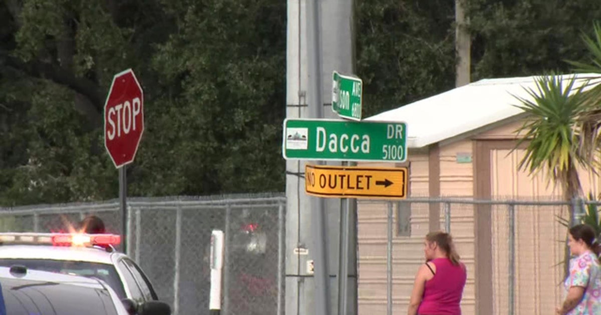 Motorcyclist killed in crash with truck | FOX 13 Tampa Bay