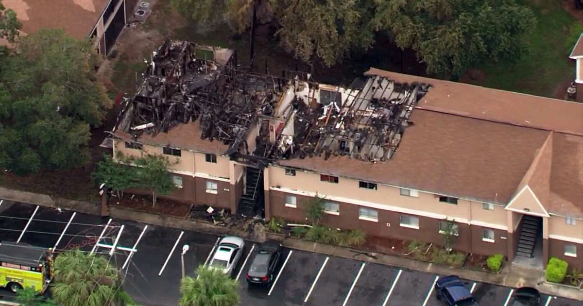 Mother dies trying to rescue kids from apartment fire | FOX 13 Tampa Bay