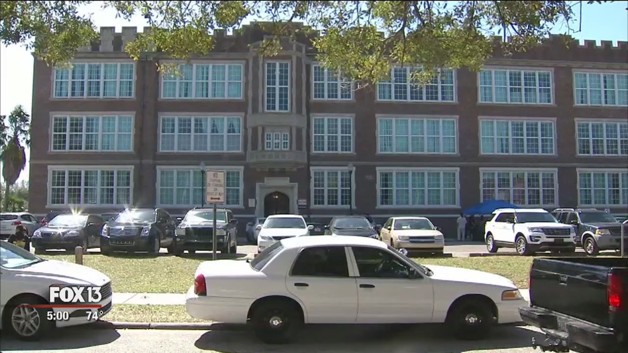 Nothing found after lockdown at Hillsborough High FOX 13 Tampa Bay