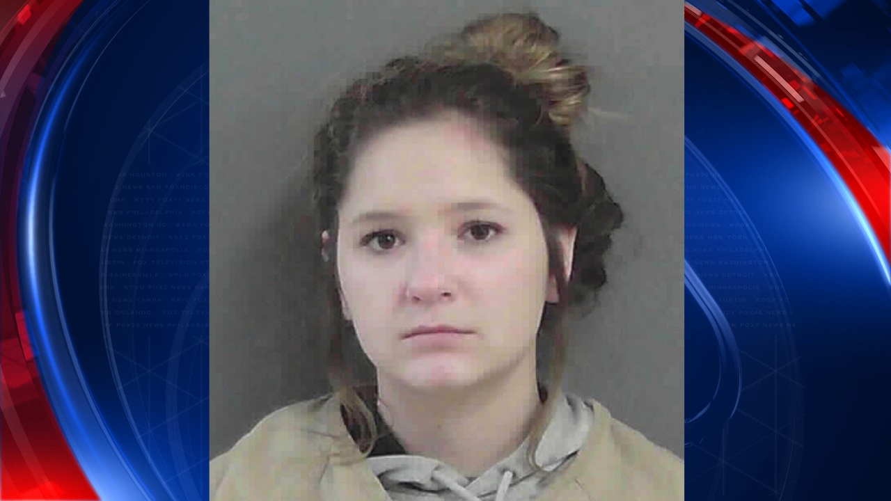 Police Woman arrested for hitting dog with frying pan