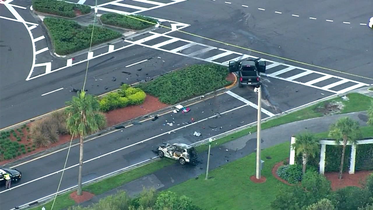 Deadly crash closes portion of Brandon Parkway FOX 13 Tampa Bay