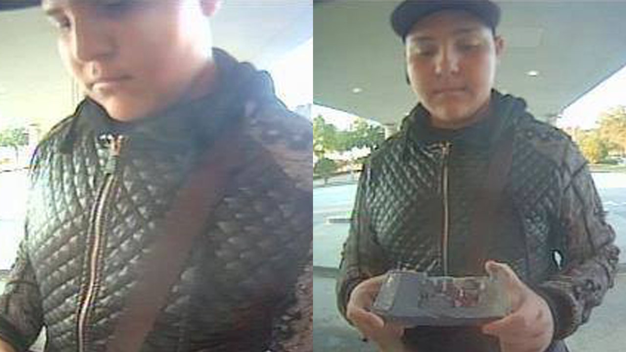 Suspect wanted for putting skimmers on 2 SunTrust ATMs FOX 13 Tampa Bay