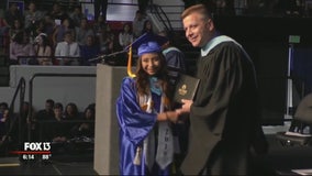 Daughter of farmworkers becomes class valedictorian at Polk County school