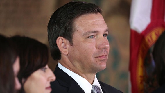 Governor Ron DeSantis raising money to back Trump amid impeachment inquiry