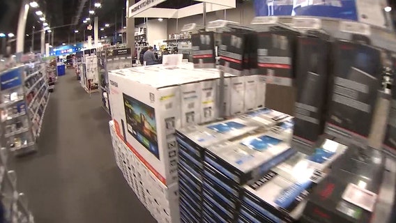 Shoppers scope out deals early for Black Friday