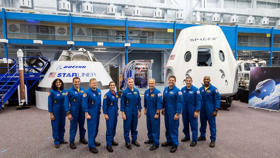 Astronauts picked for SpaceX, Boeing capsule test flights