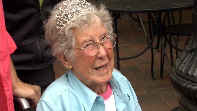 Granny who ditched chemo for cross-country road trip celebrates 1 year anniversary