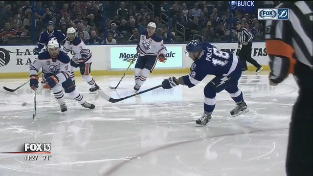 Palat, Kucherov shine in Lightning's 4-1 win over Oilers