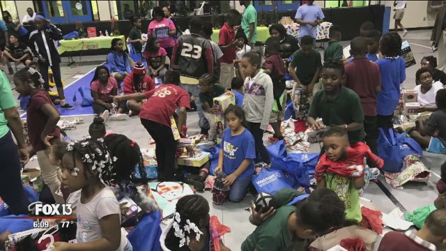 Tampa woman fulfills mission to give kids a Christmas