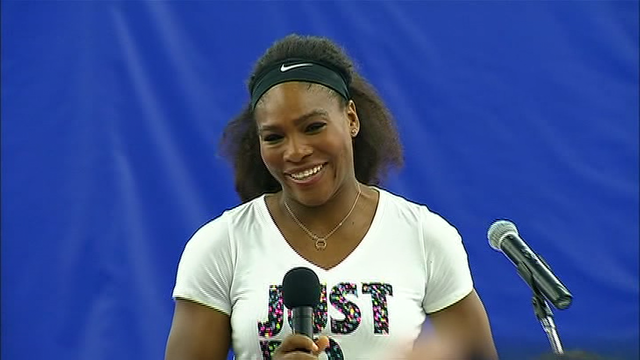 Serena Williams sets major record with win over sister Venus