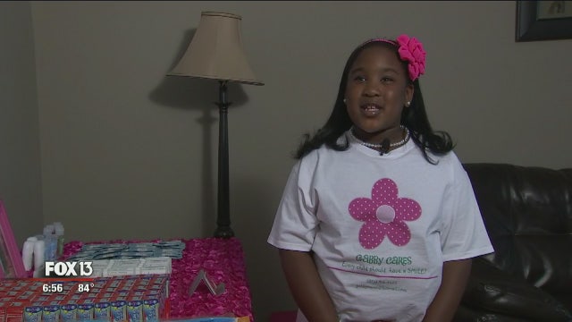Mother, daughter make care packages for homeless