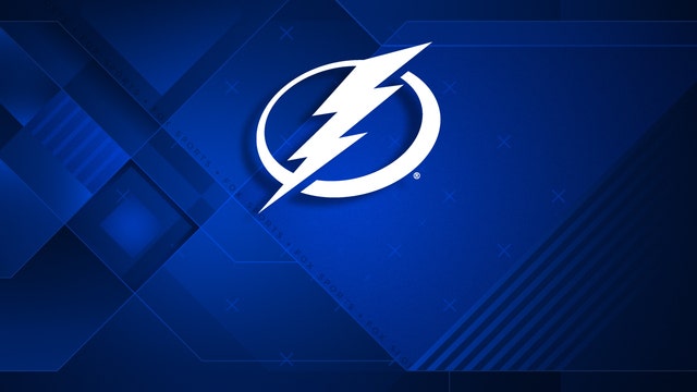 Hedman scores late goal, Tampa Bay Lightning beat Penguins 3-2