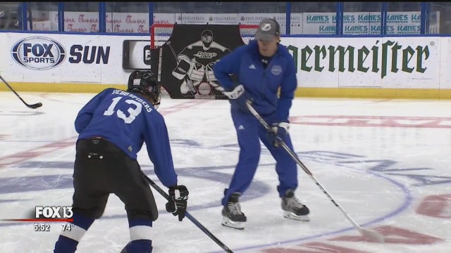 Bolts introduce teens to hockey with Guide the Thunder program