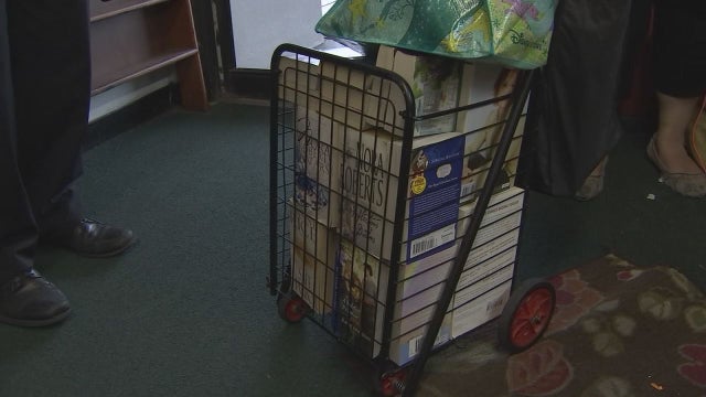 Closing store giving away 30,000 books